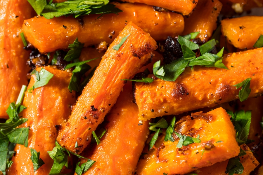 Carrots with herbs