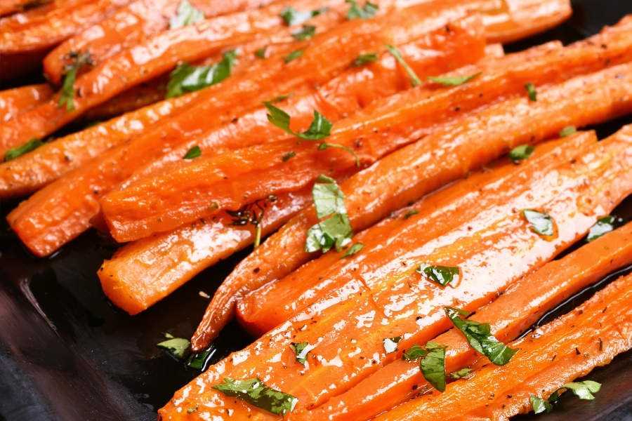 Slived carrots 
