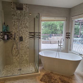Spa-Style Primary Bath