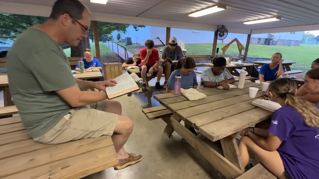 412 Teen Ministry
