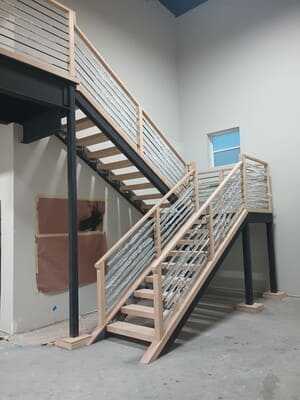 {{ custom_values.service_2 }} in {{custom_values.area_2})