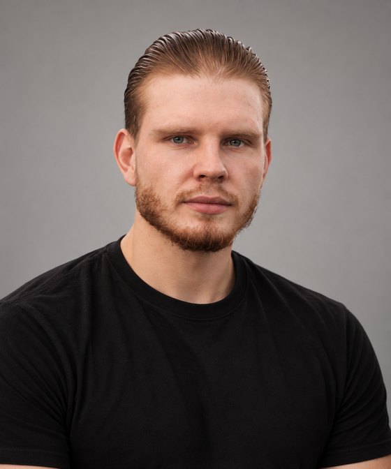 Elijah, web and tech specialist