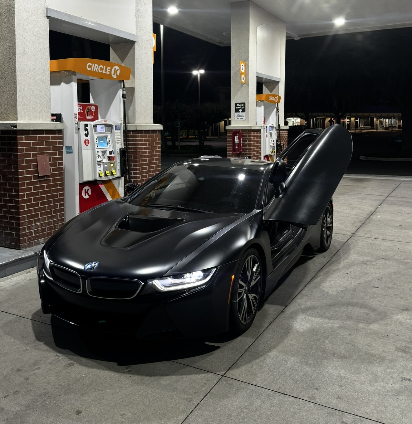 Black BMW i8 parked outside during an appointment