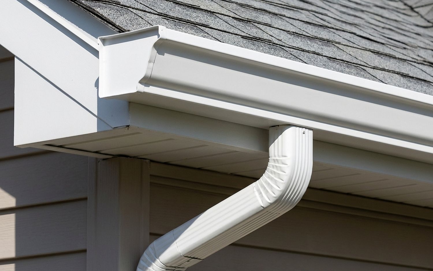 Five-inch K-style seamless aluminium gutter on a fascia, ogee front profile