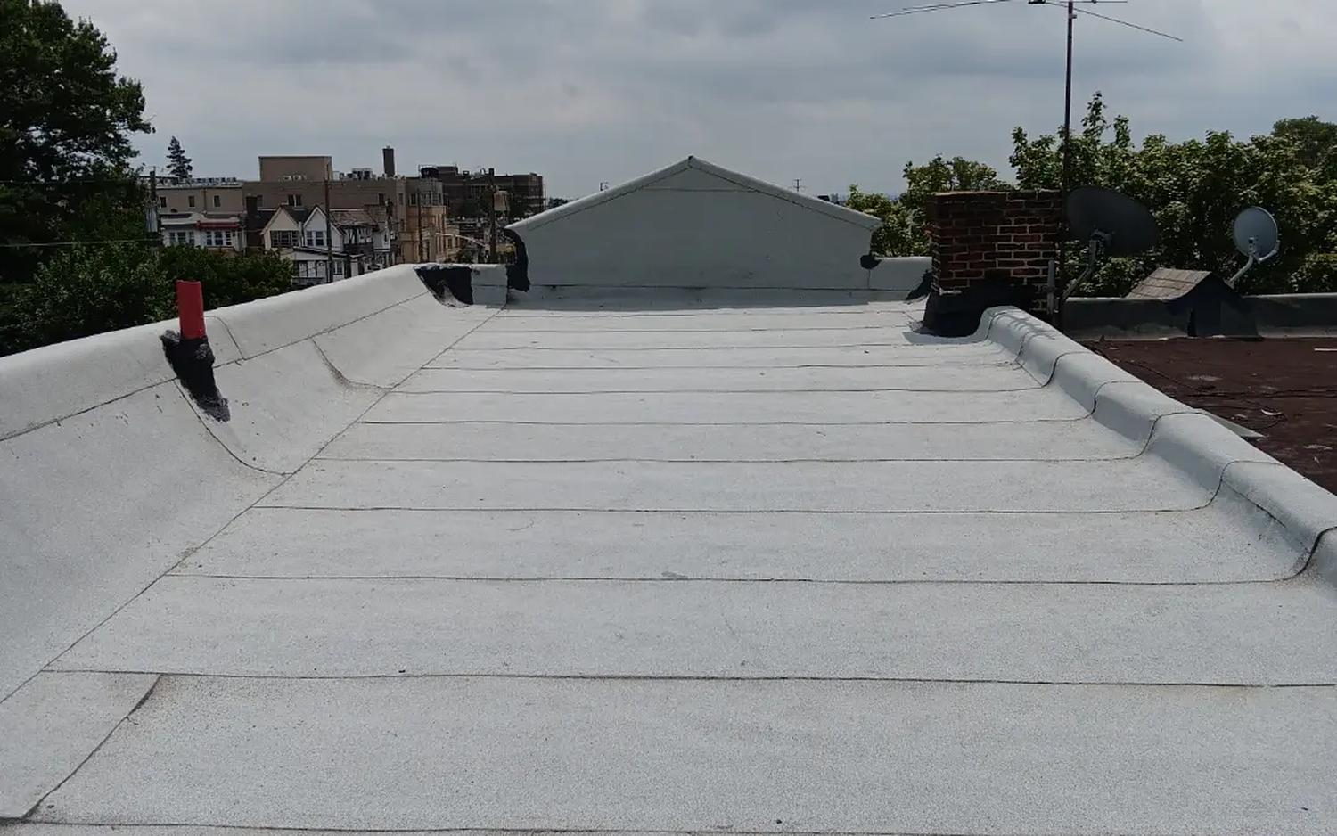 Black and silver coated flat roof in Philadelphia