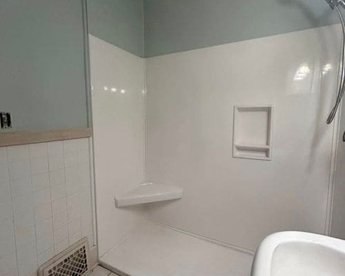 Rockville Tile Shower and Backsplashes