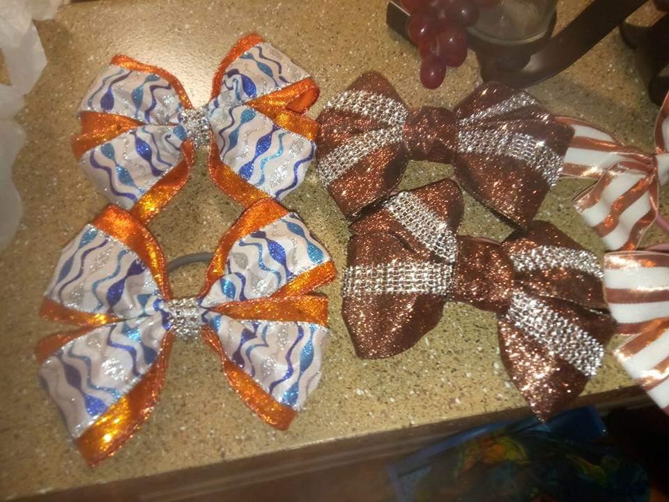 Pretty Little Extras Variation 5