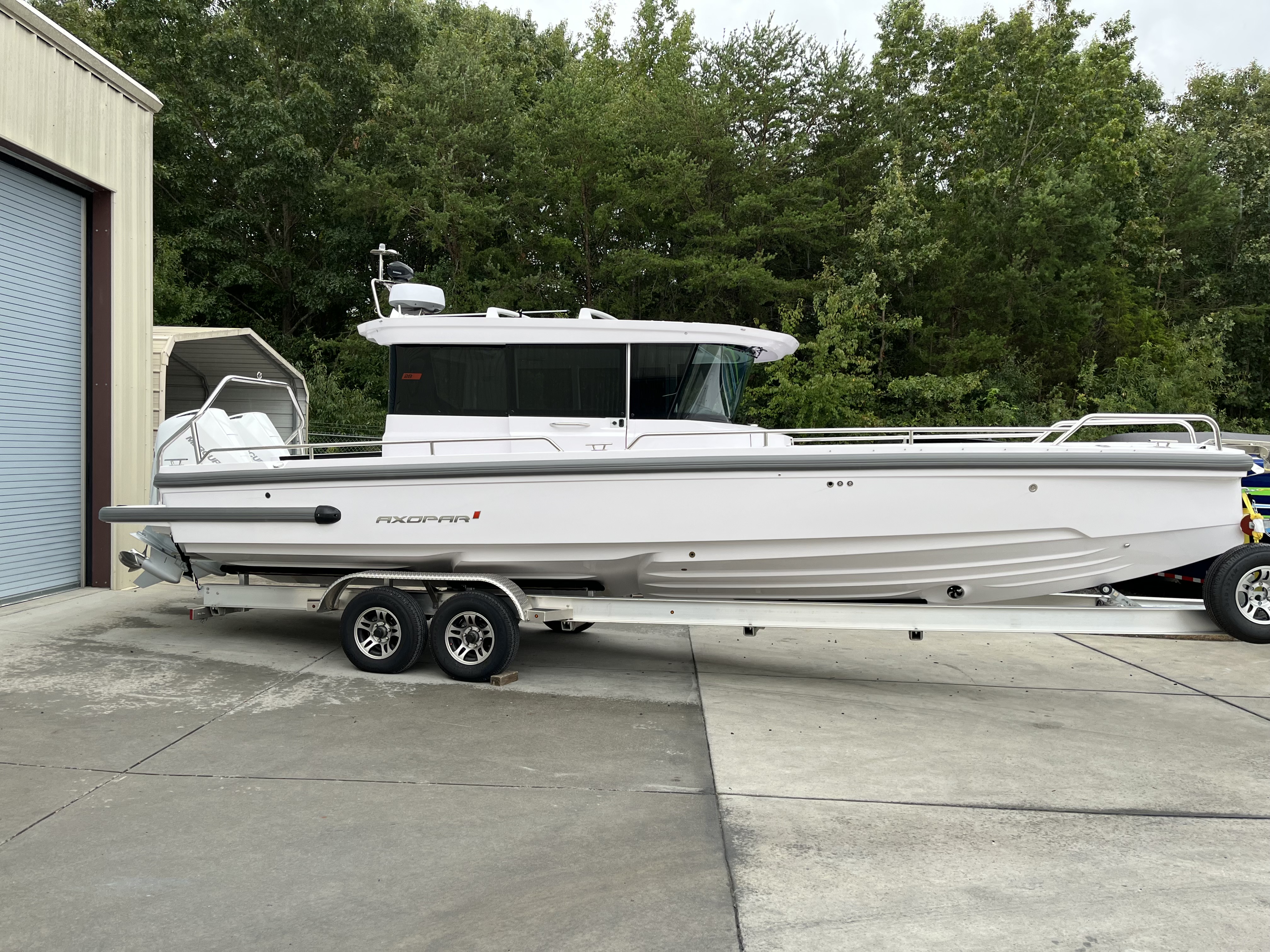 How Precision Tints LLC Handles Marine Window Tinting