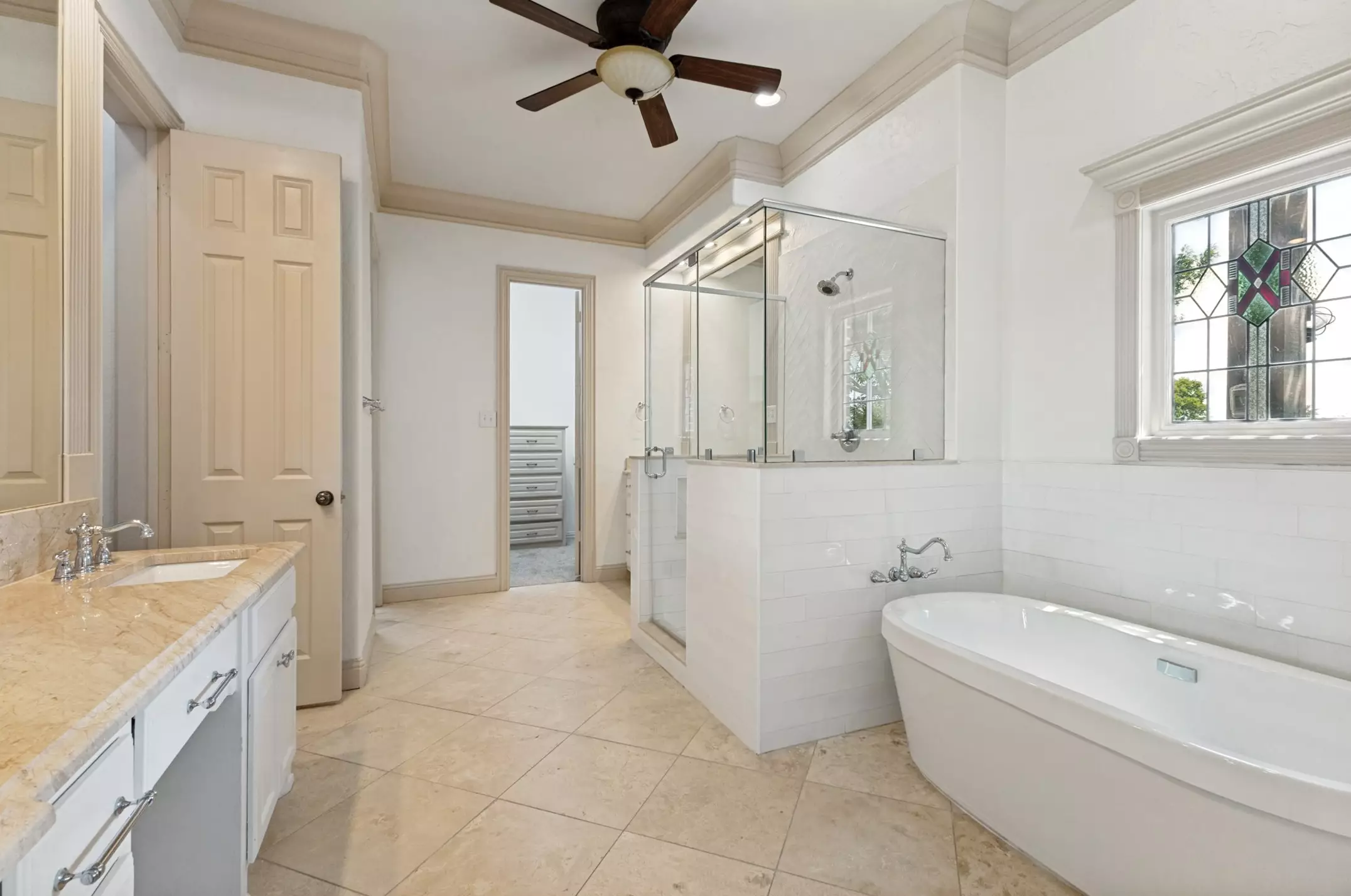 Luxury property — photo 12