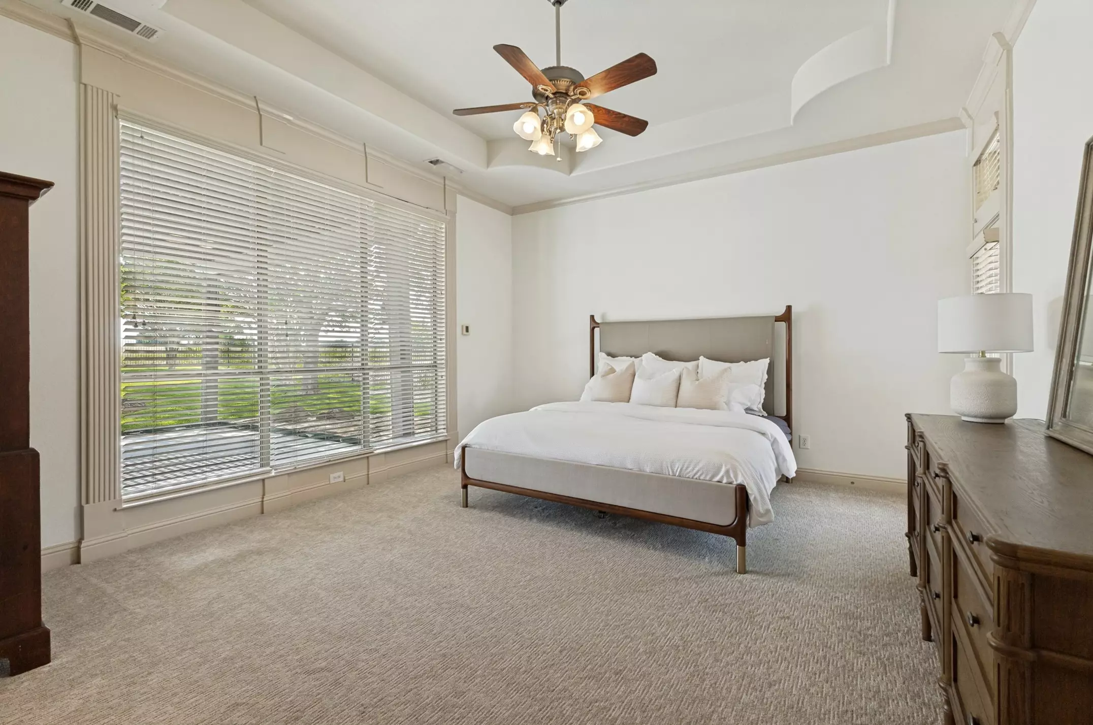 Luxury property — photo 2