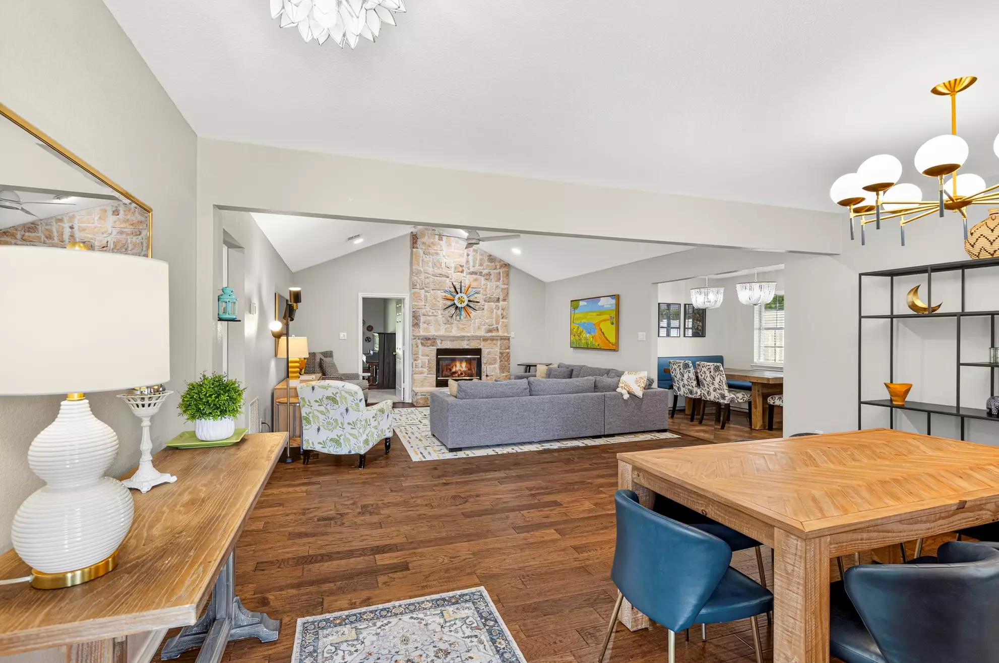 Luxury property — photo 17