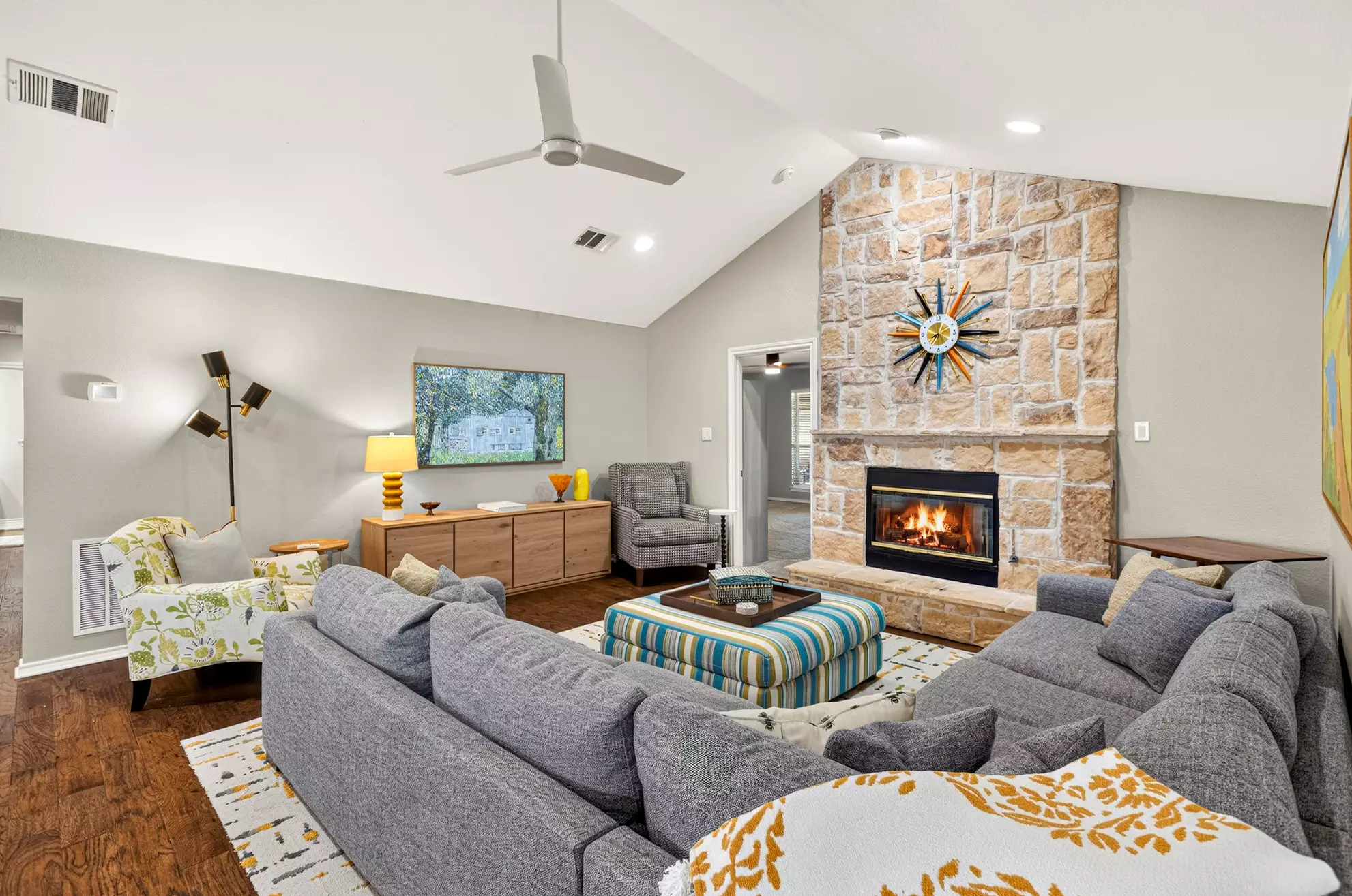 Luxury property — photo 8