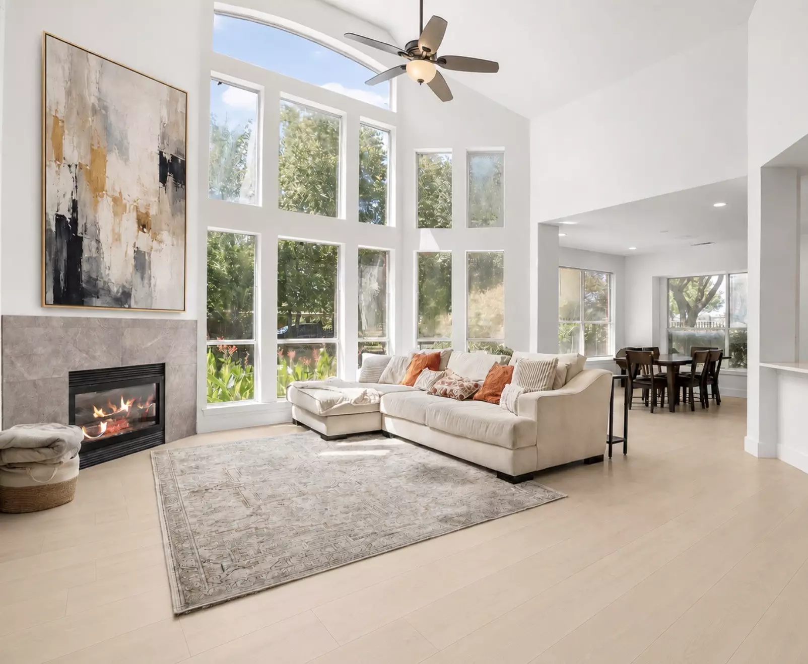 Luxury property — photo 8