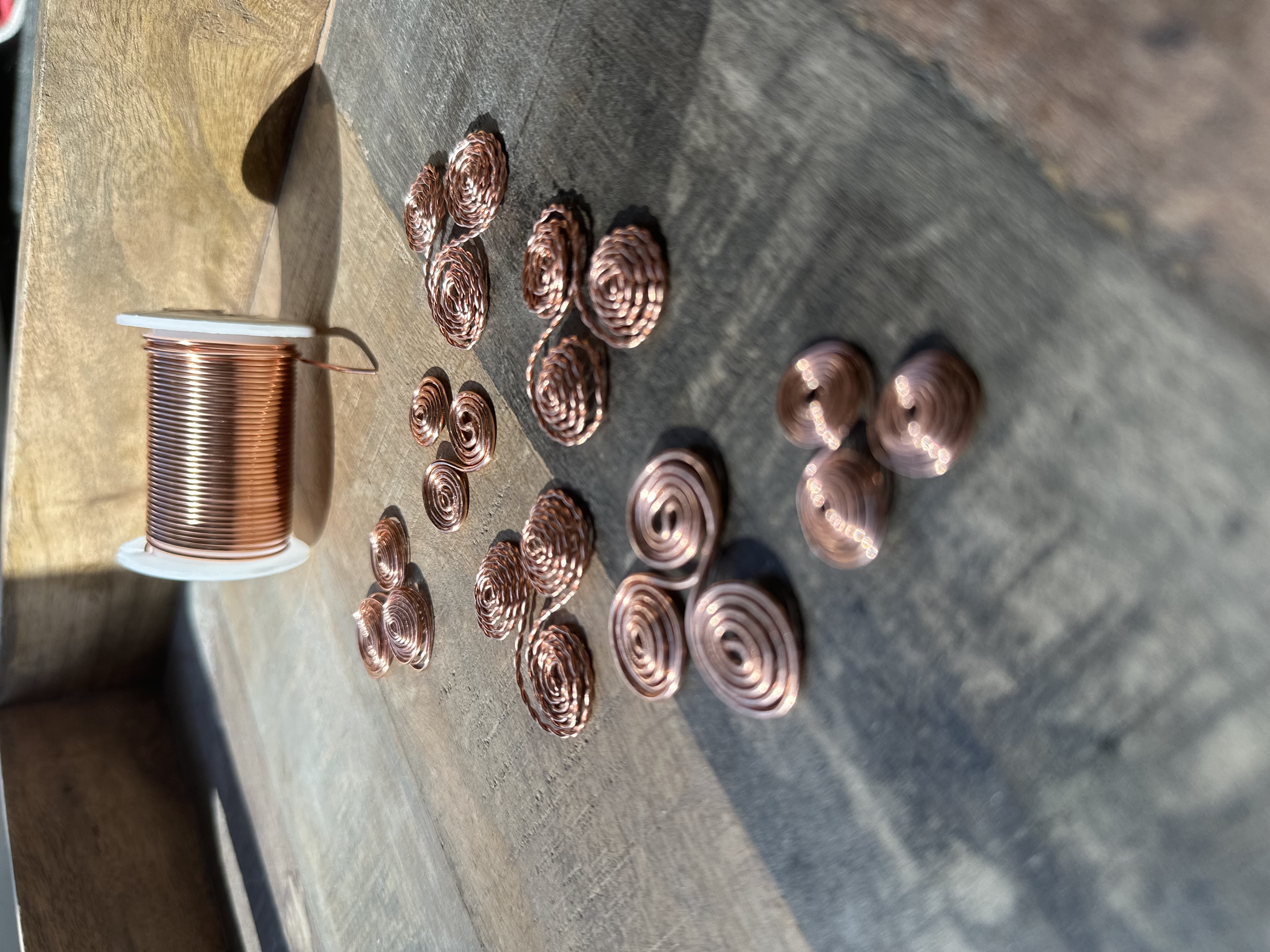 Copper triskelion, scale reference