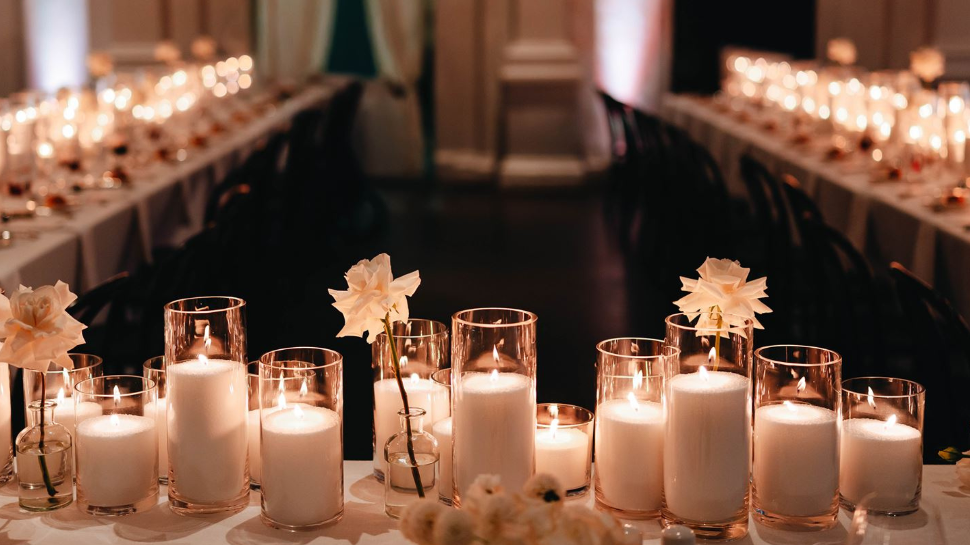 RSPO-certified plant-based sand candle with quality wick by Chameleon Sand Candle.
