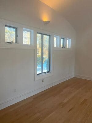 {{ custom_values.service_4 }} in {{custom_values.area_7})