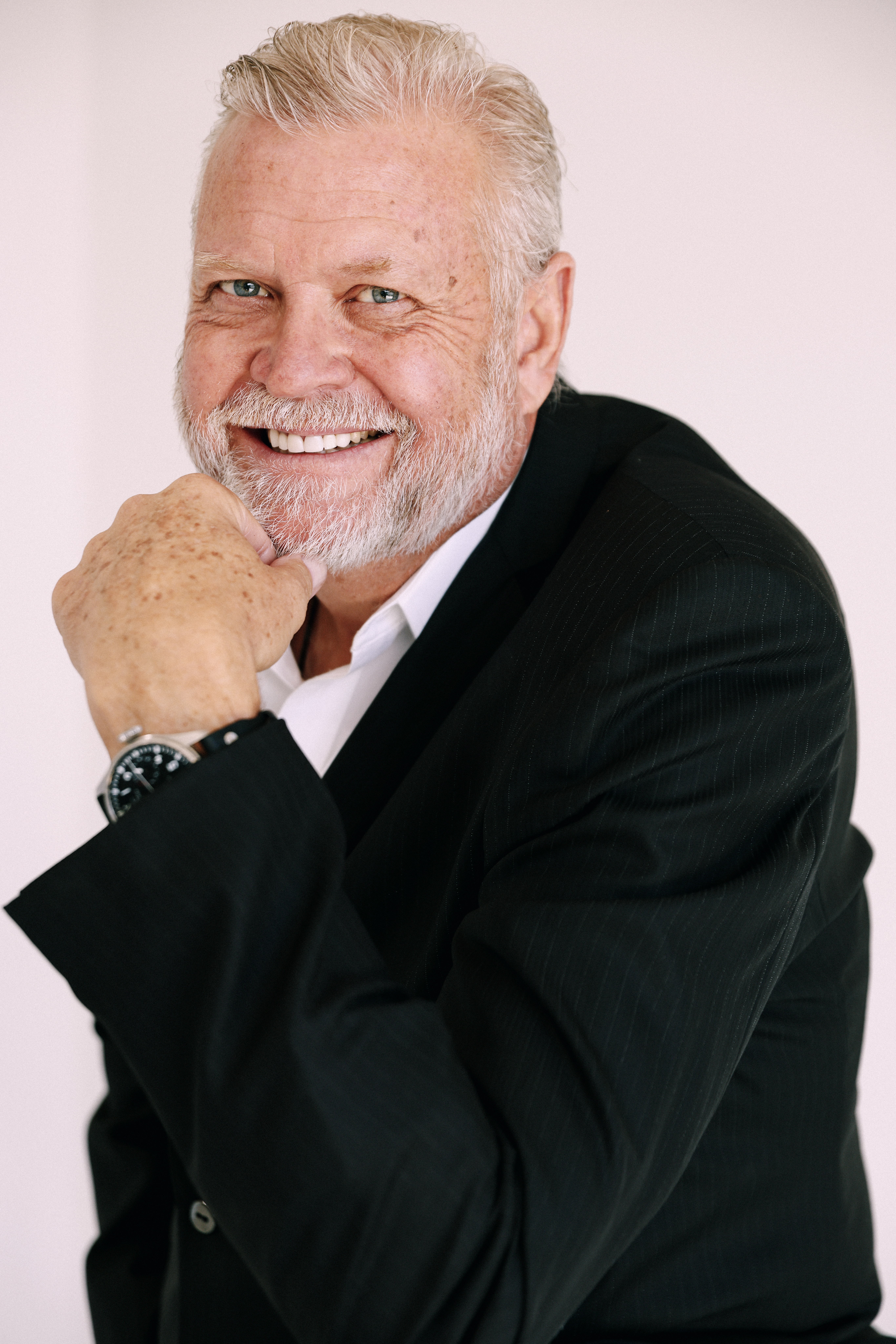 Douglass Lodmell, Esq.