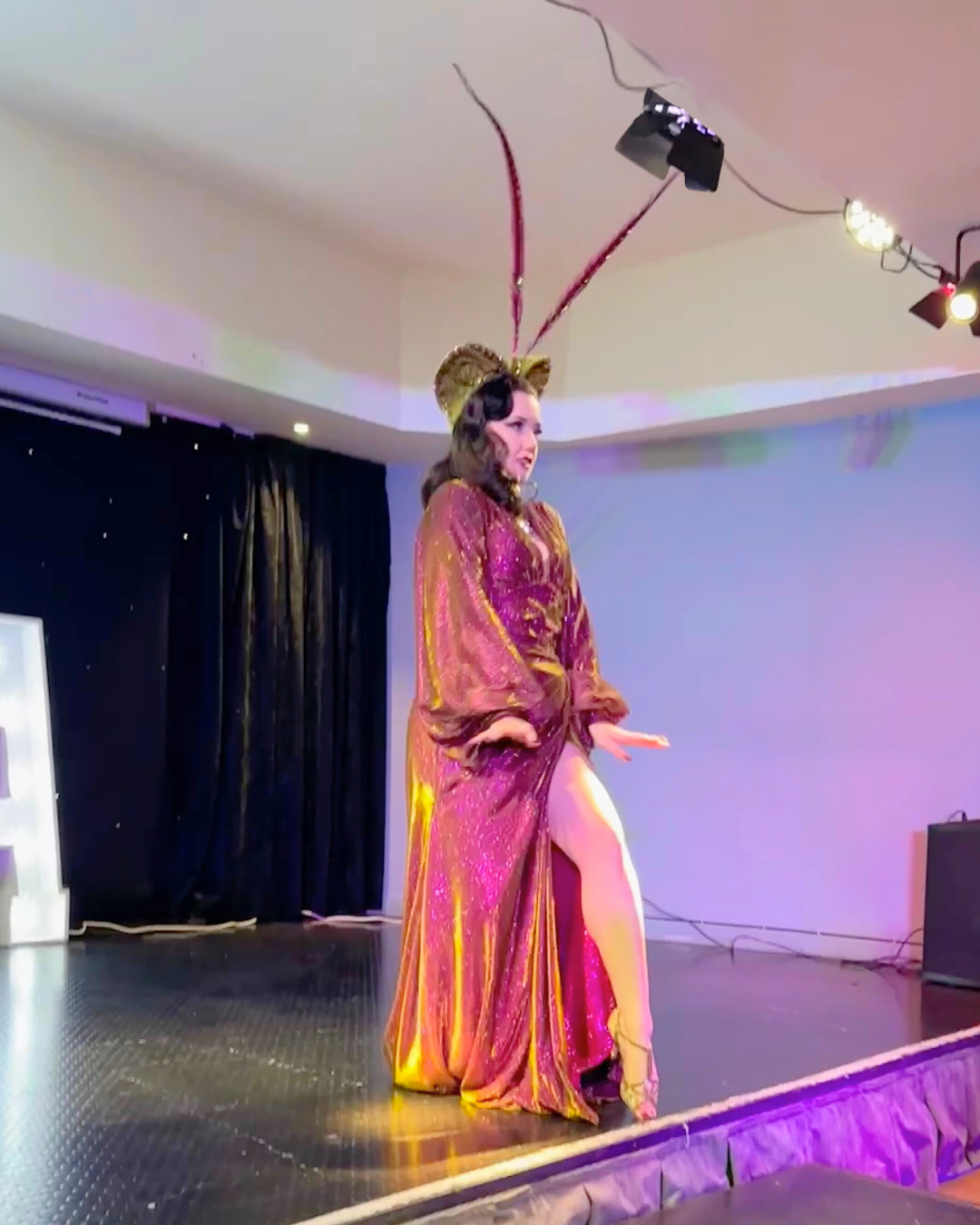 Burlesque performer, Eliza Delite in her Praying Mantease act