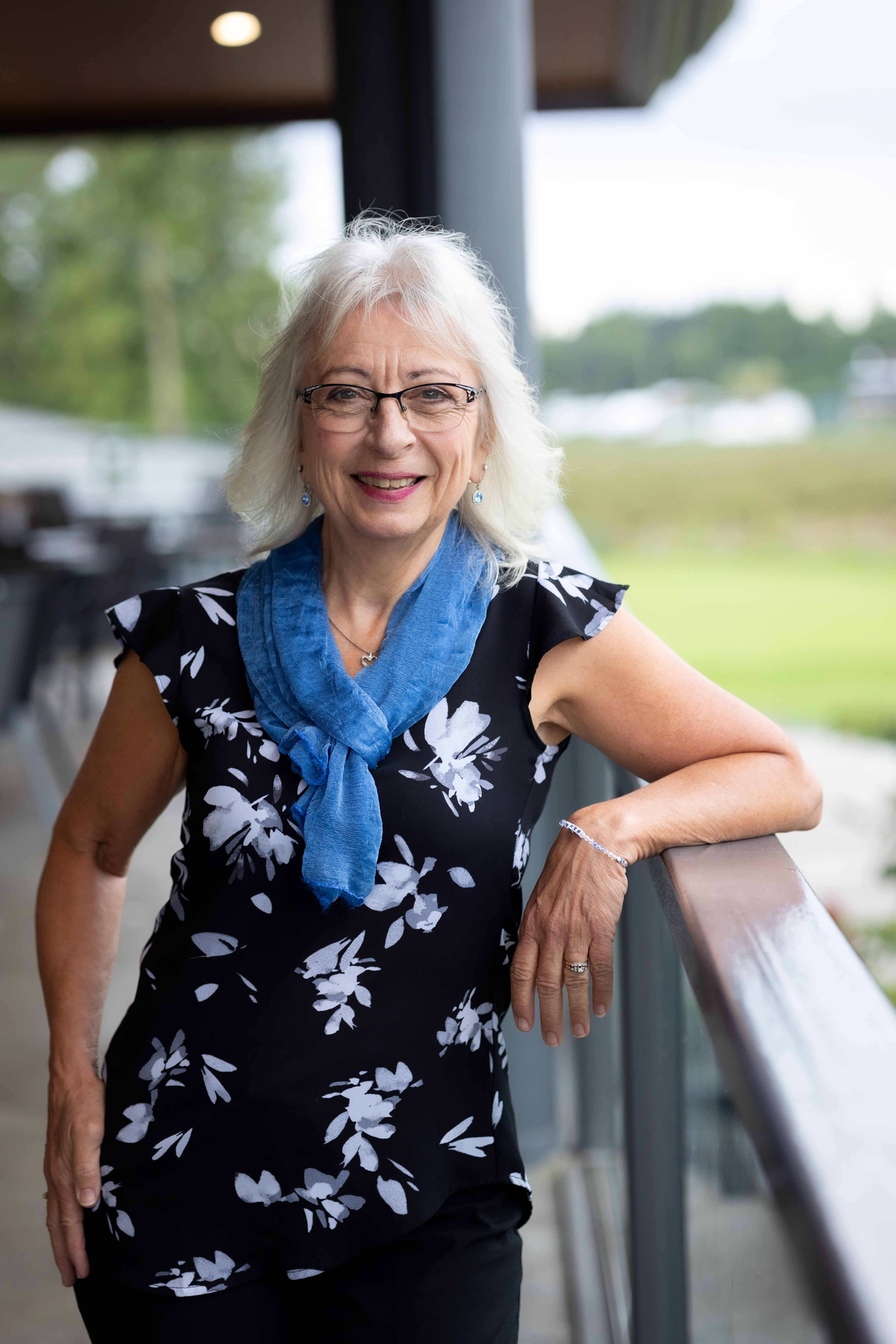 Rita Siebert, founder of Signature Experience Events, connecting women and leaders through elegant, stress-free gatherings and meaningful experiences.