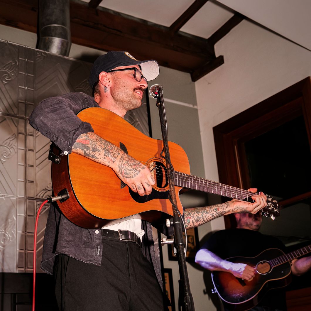 Live music at Motel Mezza