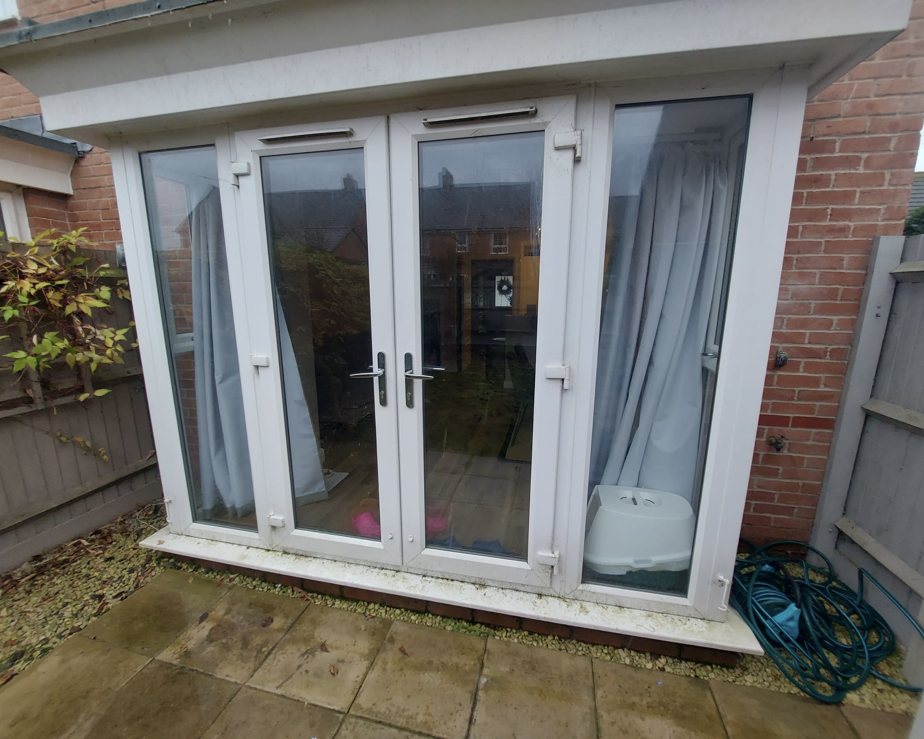 window cleaner leicestershire