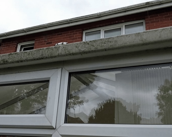 conservatory cleaner leicestershire