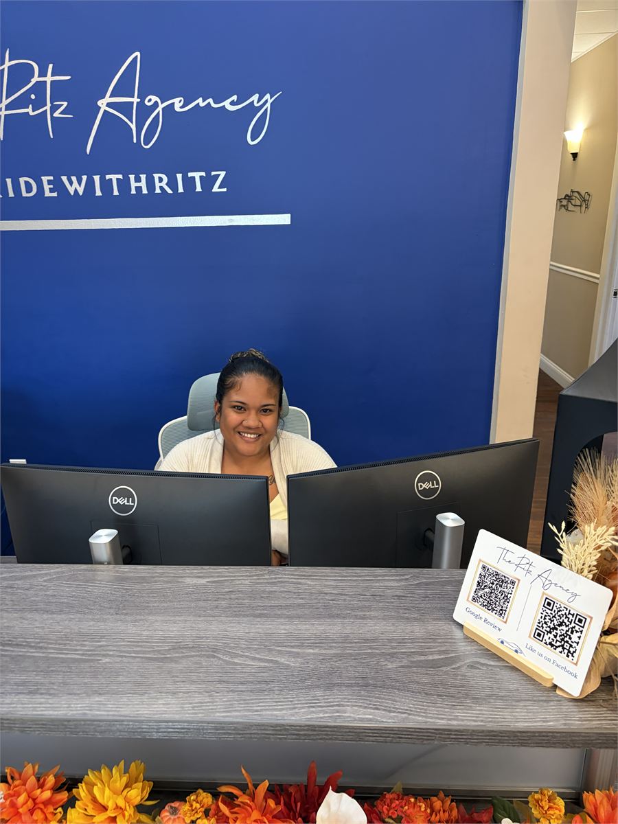The front desk at The Ritz Agency office in Ocala