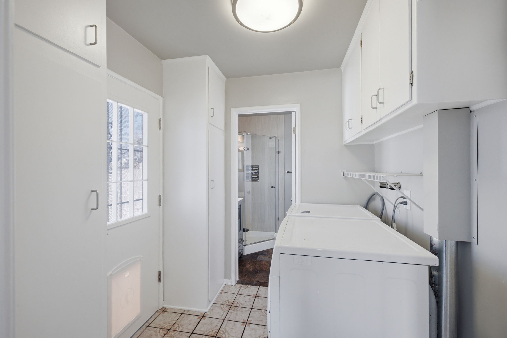 Laundry room at Ewok and Ever, La Mirada
