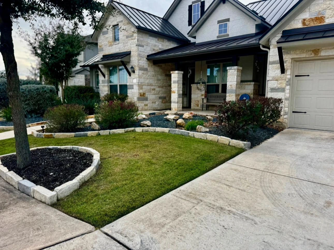 Beautifully manicured lawn in Fair Oaks Ranch, TX