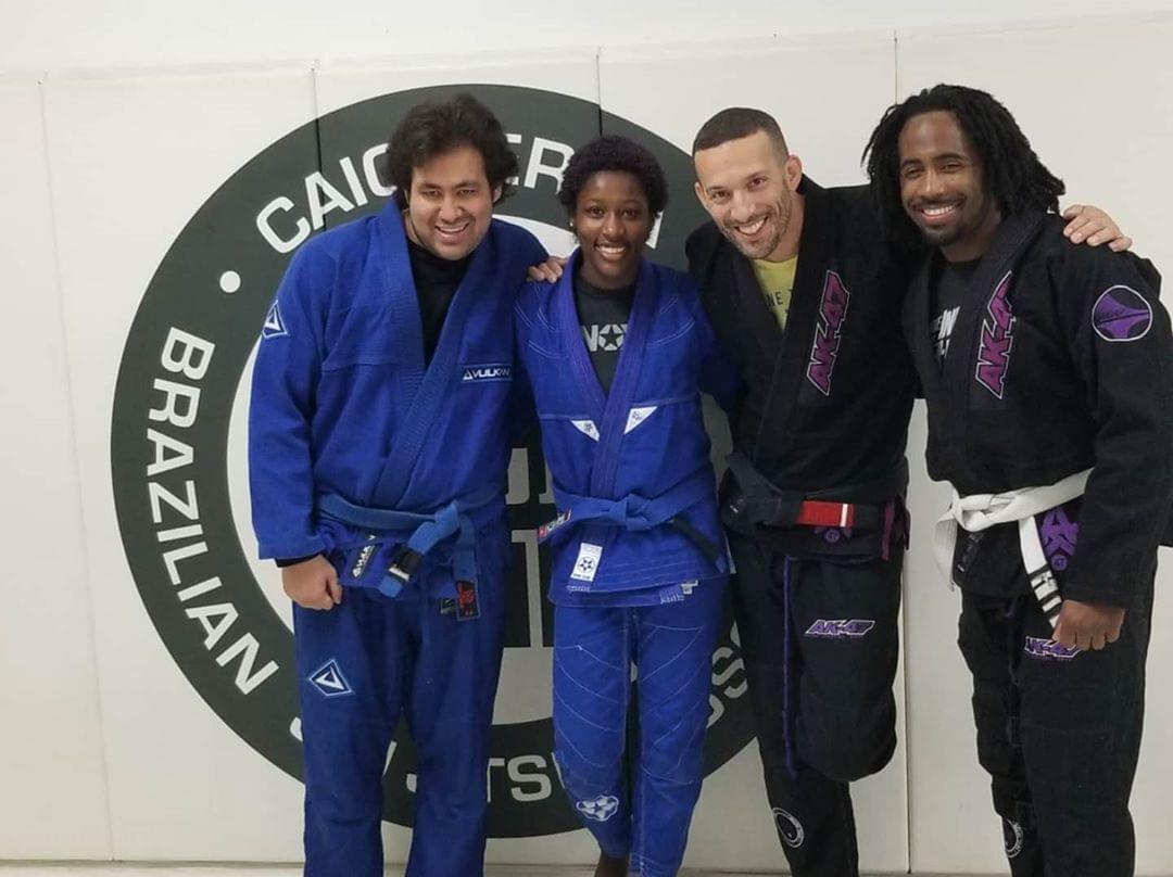 WOMEN SELF DEFENSE