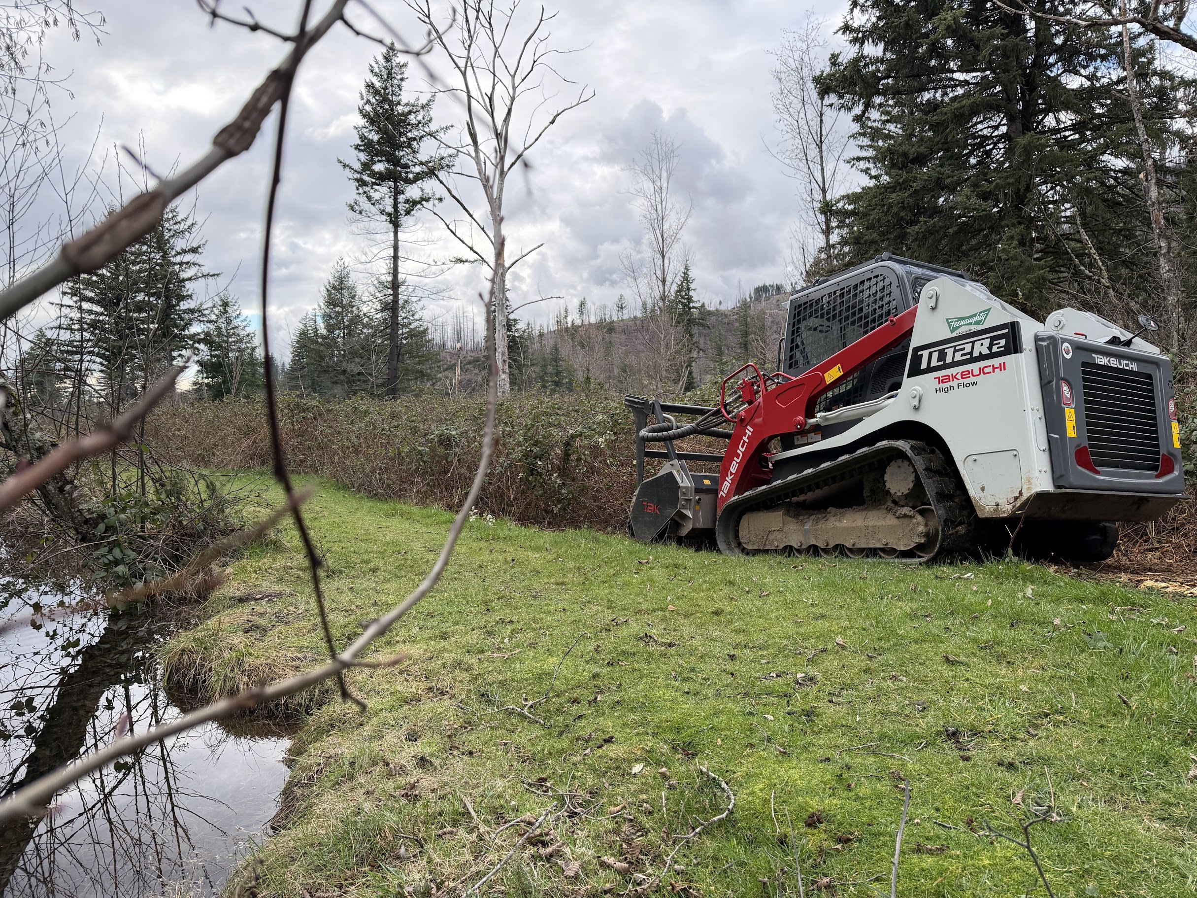 Q&R land clearing job site Willamette Valley Oregon