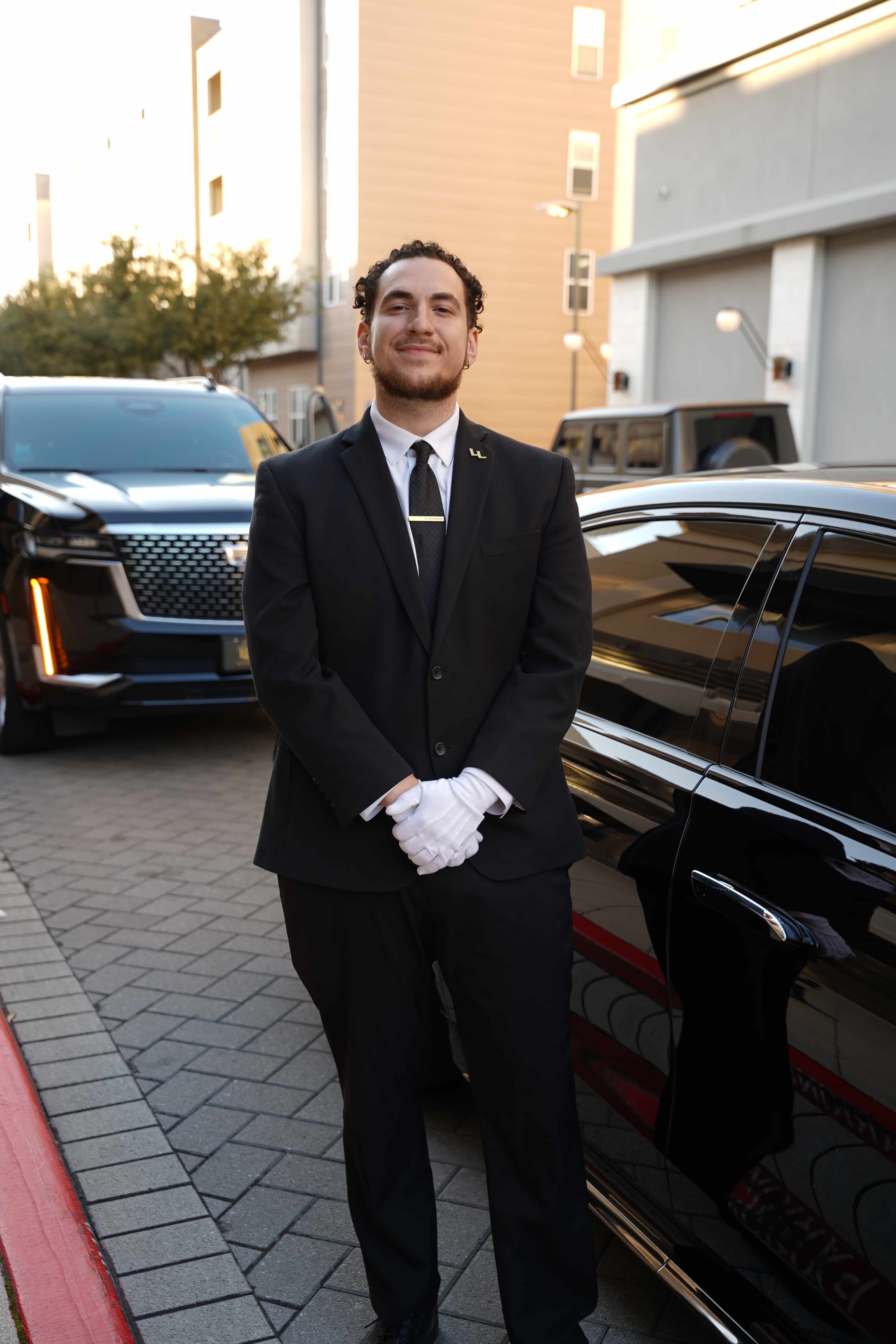 Passengers moving through Dallas Fort Worth International Airport terminal live Texas today Passengers moving through Dallas Fort Worth International Airport terminal live Texas today