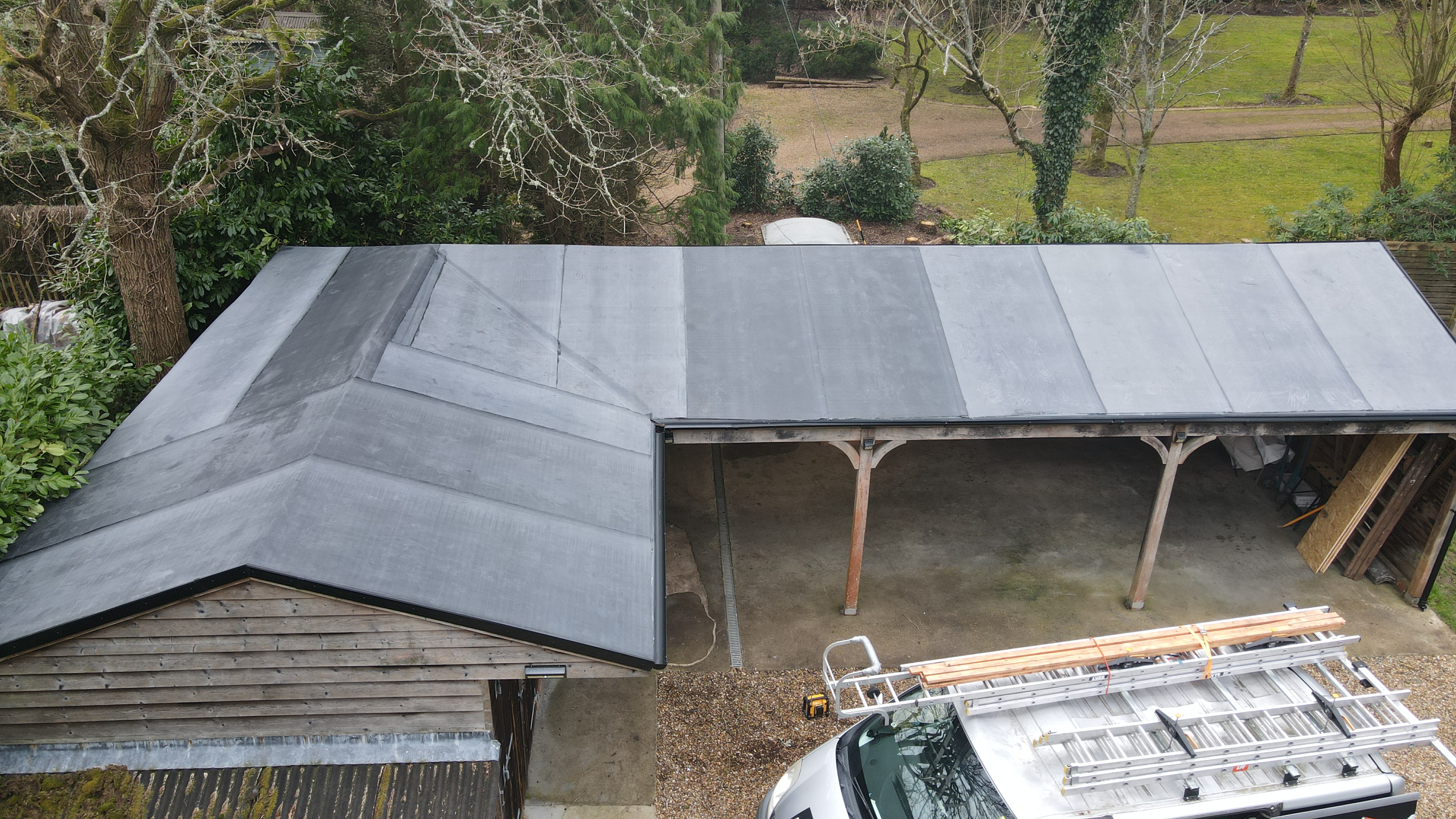 Completed EPDM rubber garage roof