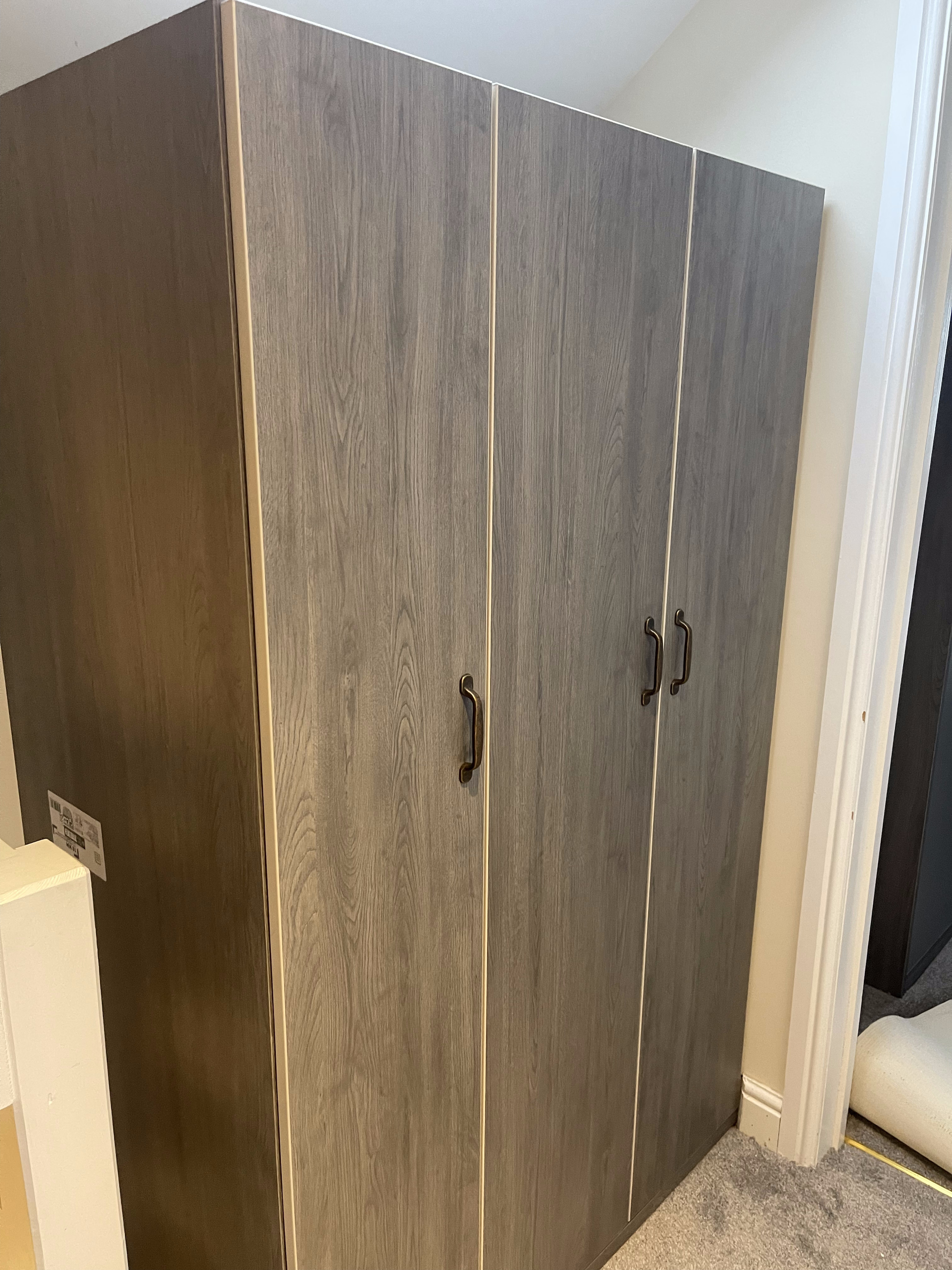 Fitted wardrobe