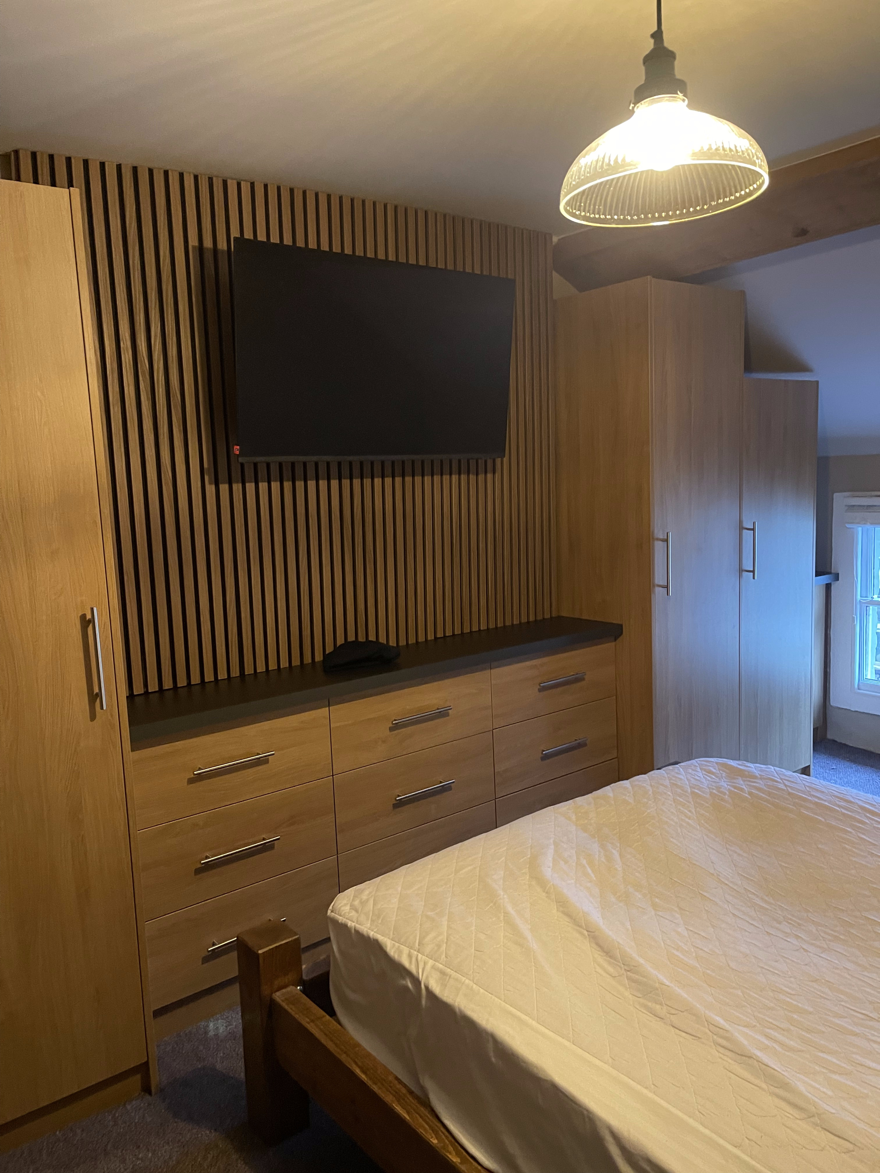 Oak fitted bedroom