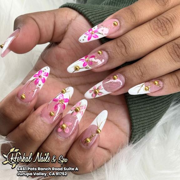 French manicure Jurupa Valley