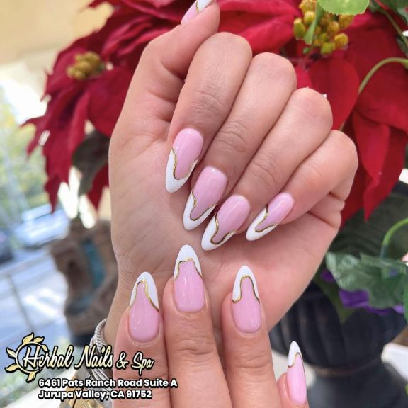 Gel manicure Jurupa Valley CA