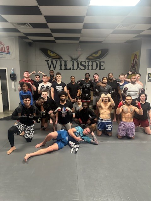 Wildside Combat Sports team group photo after class