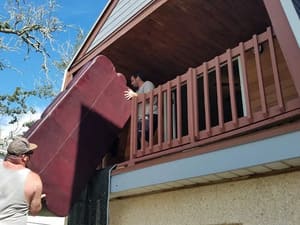 {{ custom_values.service_2 }} in {{custom_values.area_2})