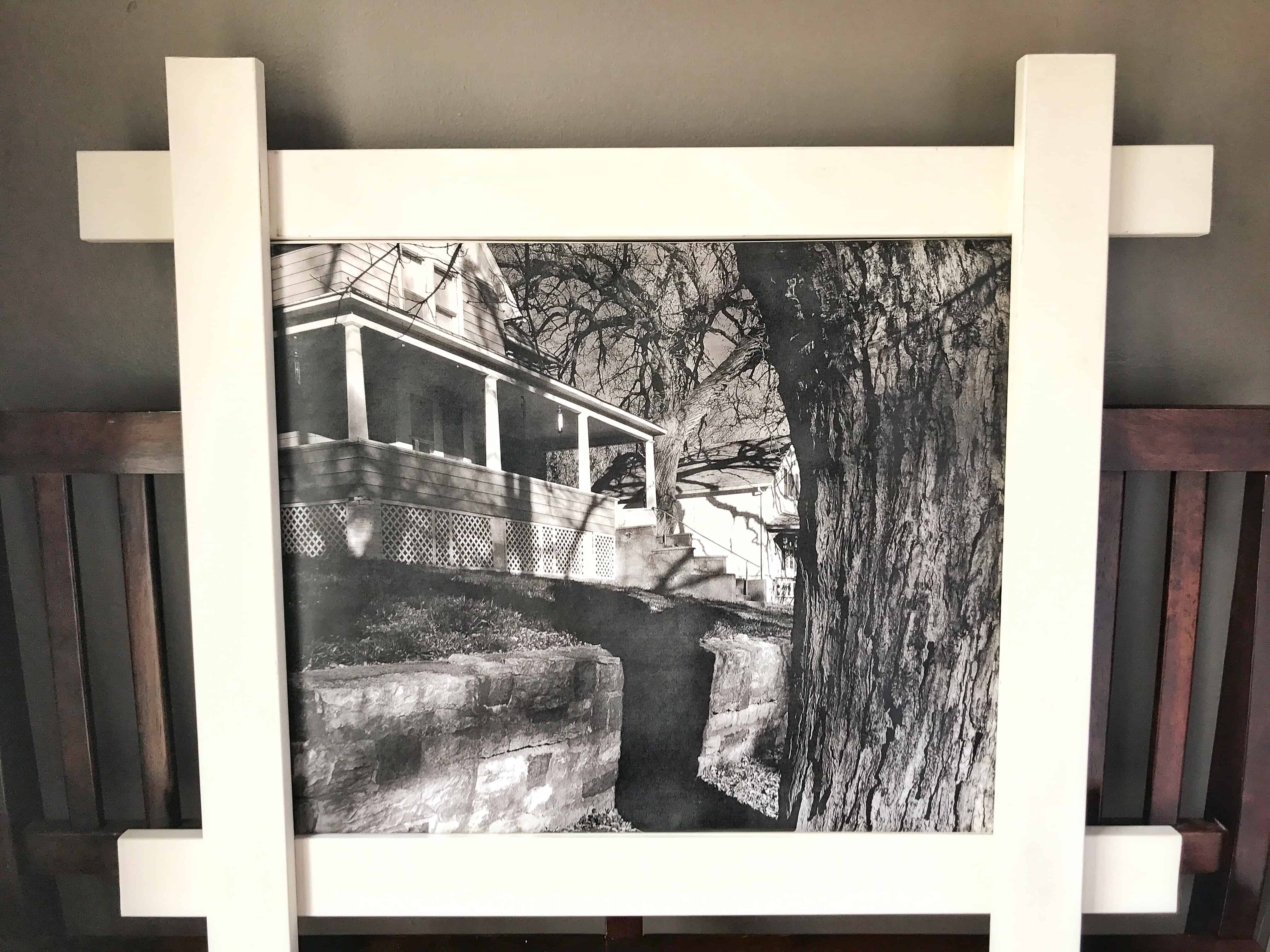 Say Goodbye to Boring Walls with These Easy Canvas Frames!