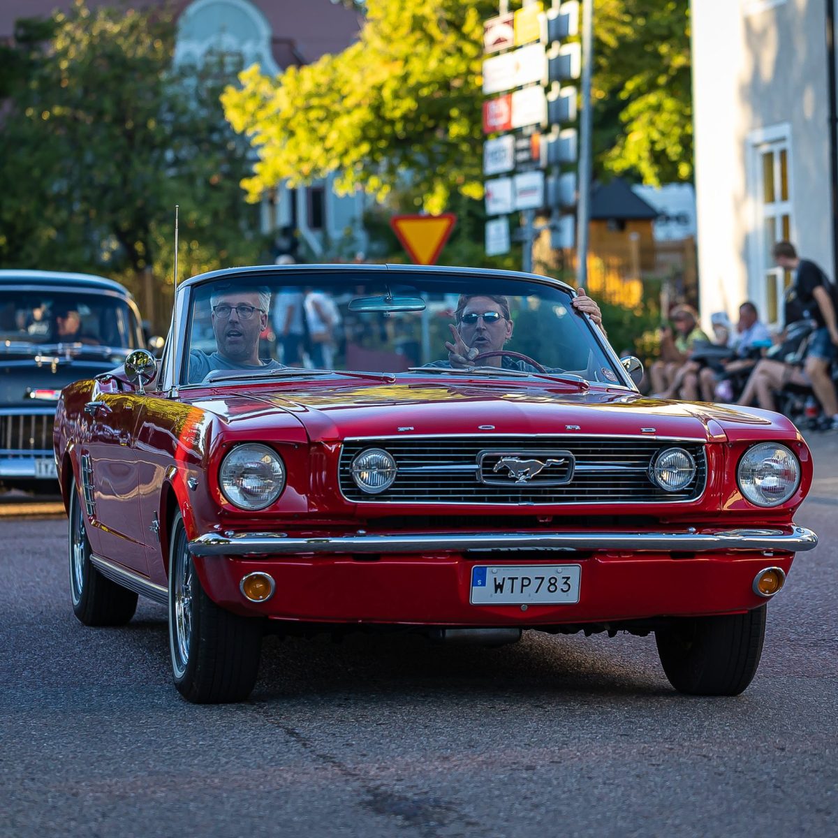 Roter Mustang