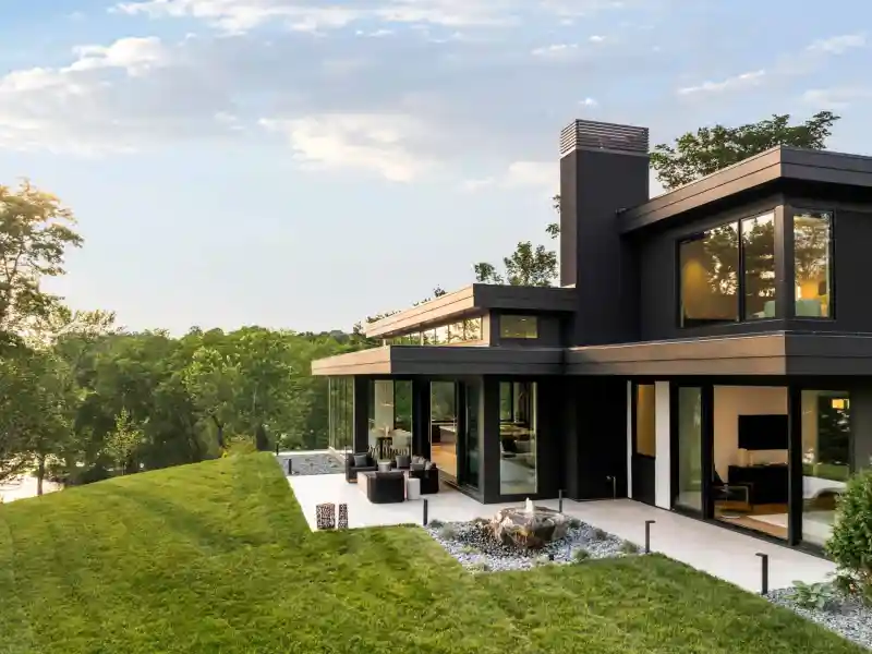 Custom home built from the ground up by Indiana Pros in Hamilton County, Indiana