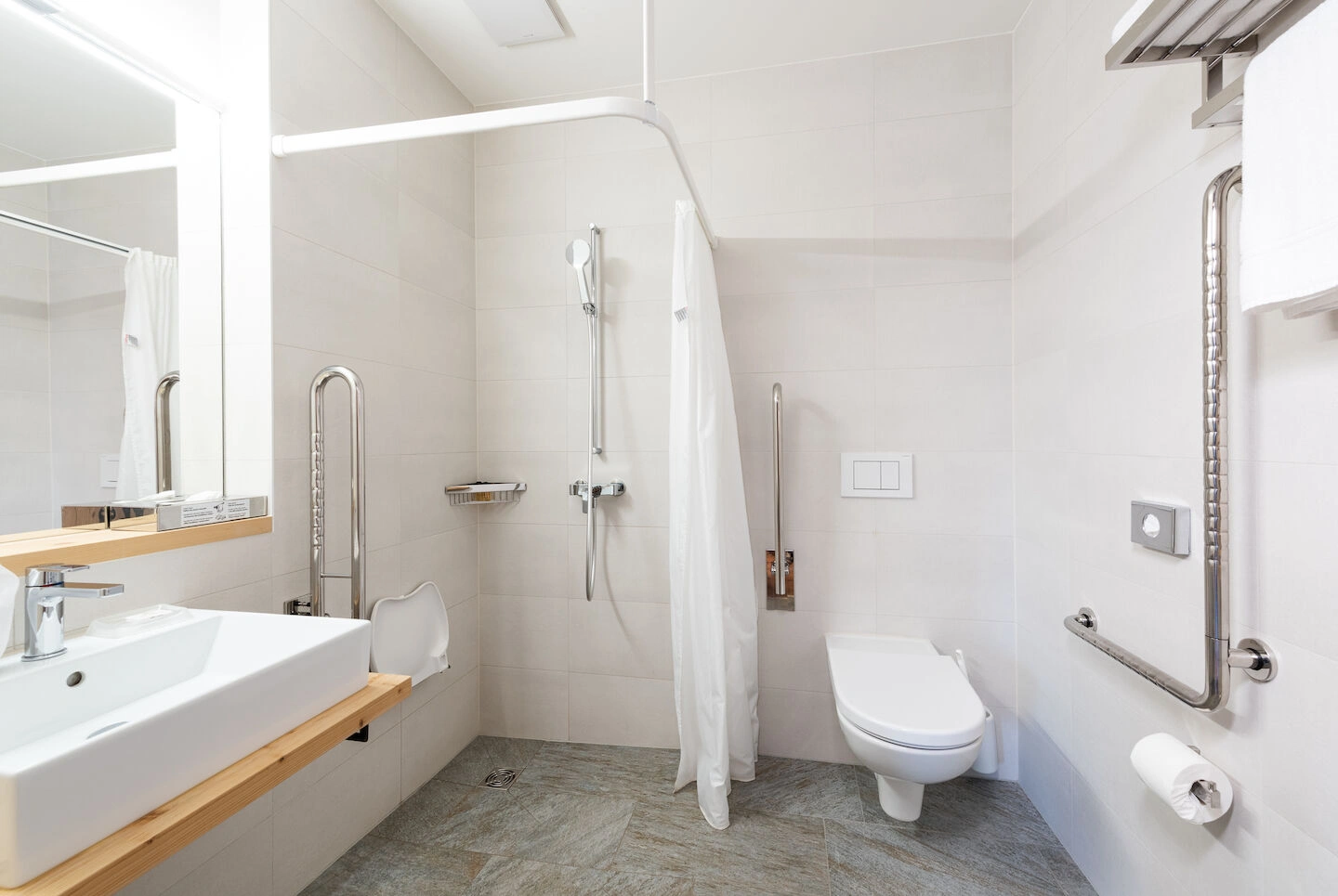 Comfort Doppelzimmer – Badezimmer