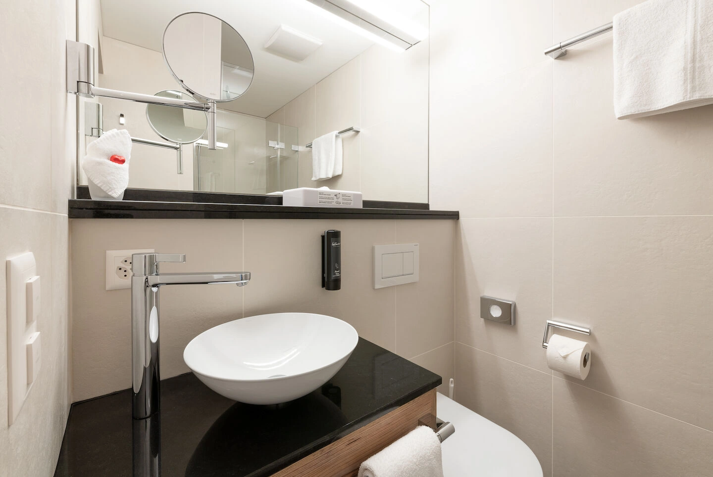 Einzelzimmer Schwalbennest – Badezimmer
