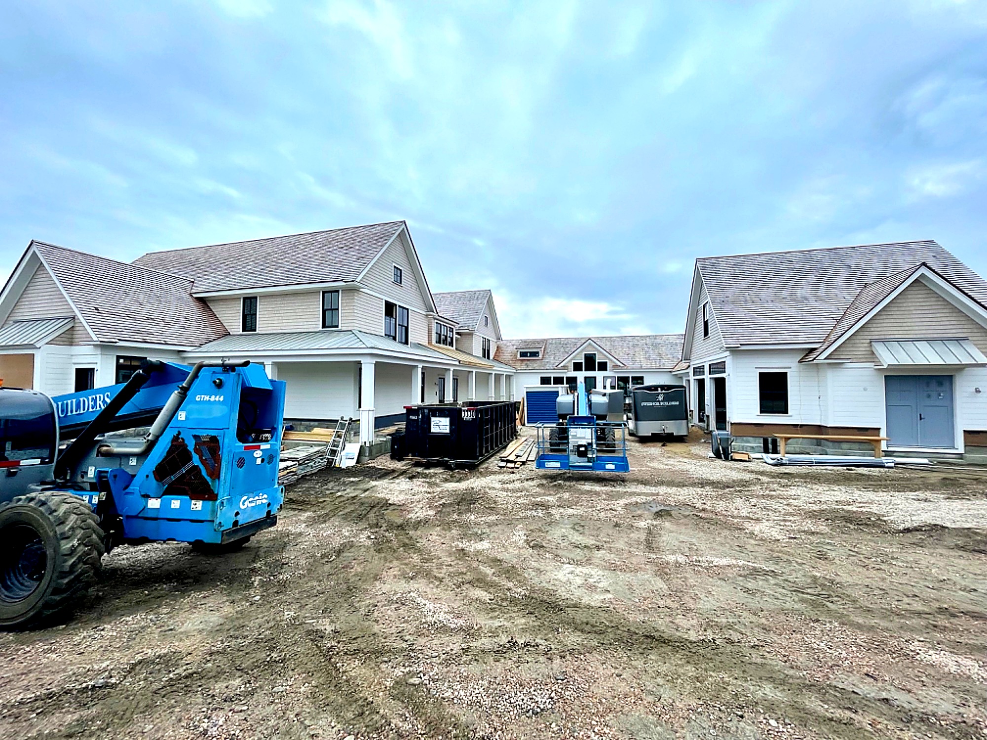 Luxury Estate — Wakefield RI