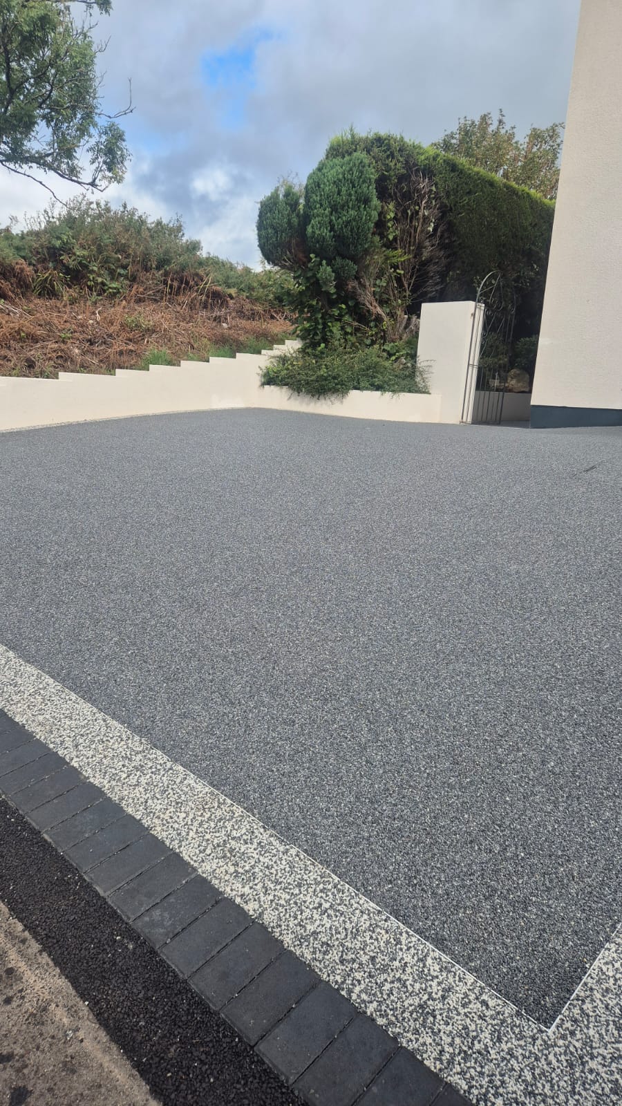 Resin driveway installed in Caerphilly, South Wales