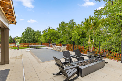 {{ custom_values.service_2 }} in {{custom_values.area_2})