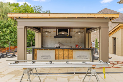 {{ custom_values.service_3 }} in {{custom_values.area_3})