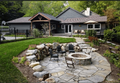 Walls in Wyoming, Ohio