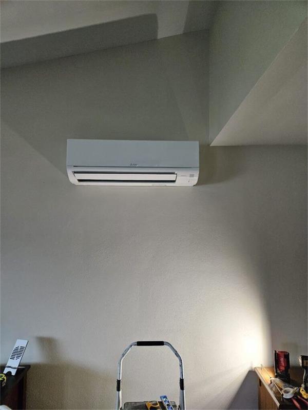 Clean ductless indoor head installation in a Pennsylvania home with the line set concealed